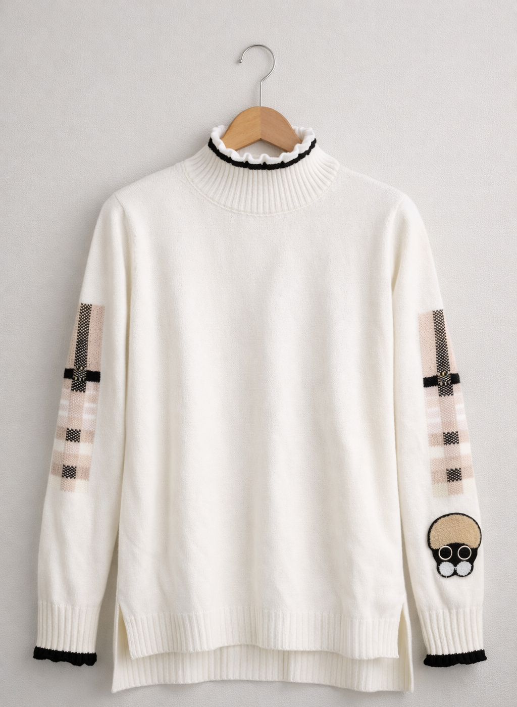 Signature Yellow/White Knit – Plaid Accent Sleeve