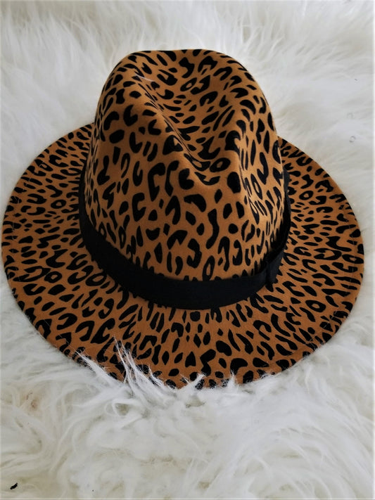 2 Tone Hat - Brown Animal Paw Prints