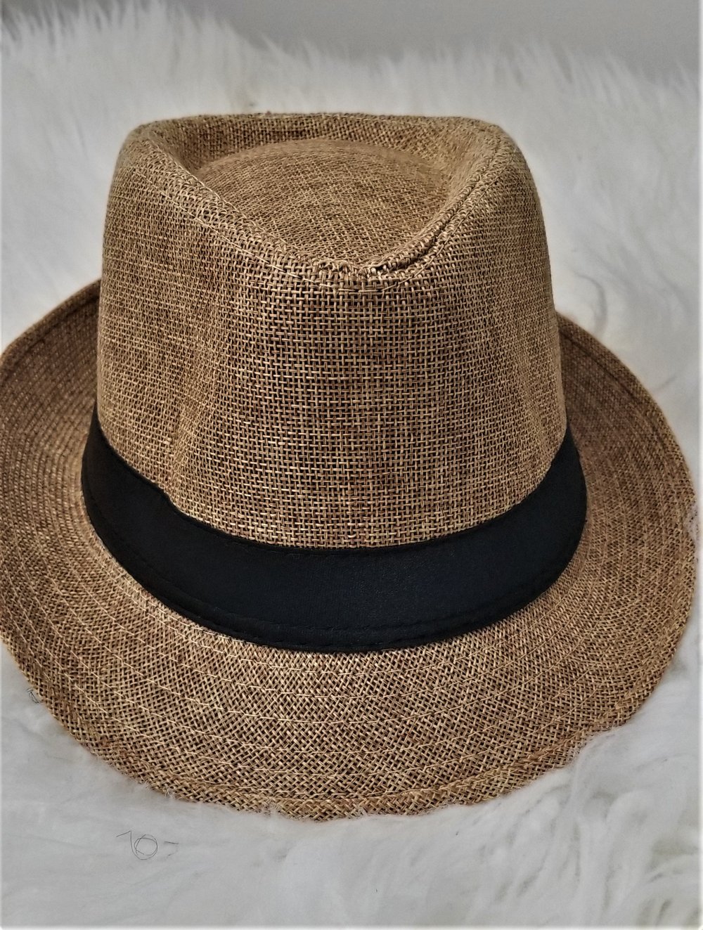 Soft Linen Straw Hats – Lightweight Luxury for Everyday Style