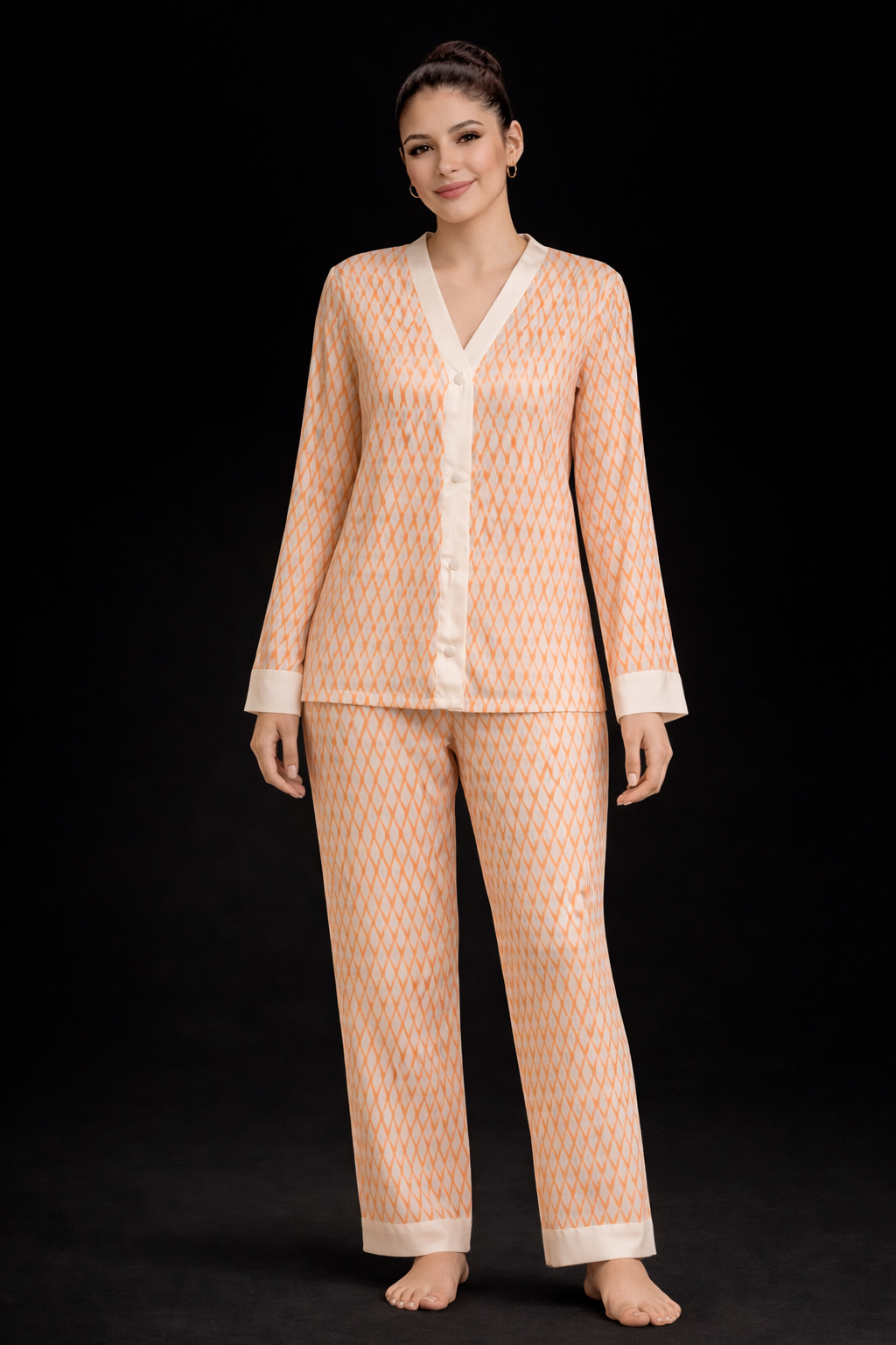 Premium Geometric Loungewear: Peach / Ivory Diamond Pattern Pajama Set