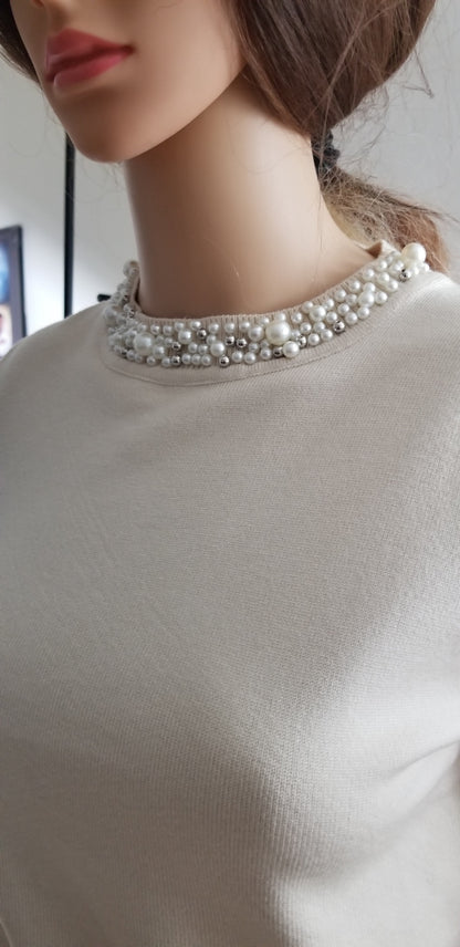 Women's Pearl Detail Long-Sleeve Knit Blouse
