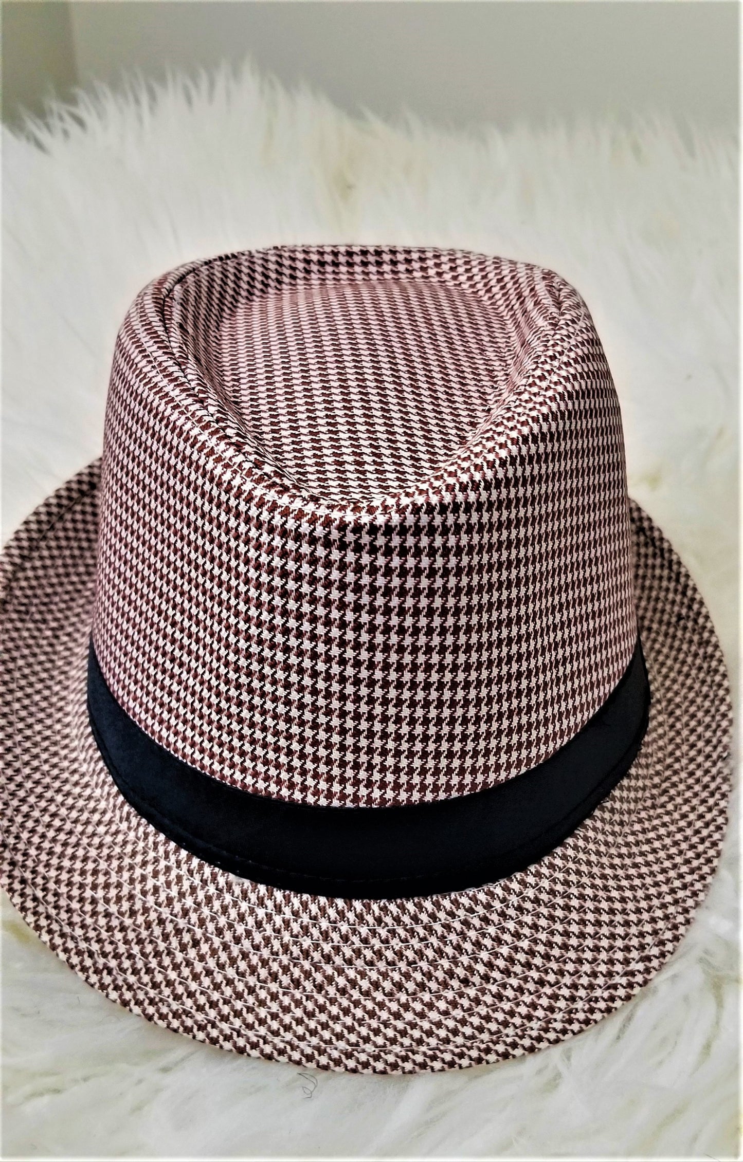 Soft Linen Straw Hats – Lightweight Luxury for Everyday Style