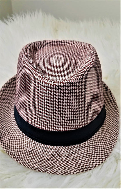 Soft Linen Straw Hats – Lightweight Luxury for Everyday Style