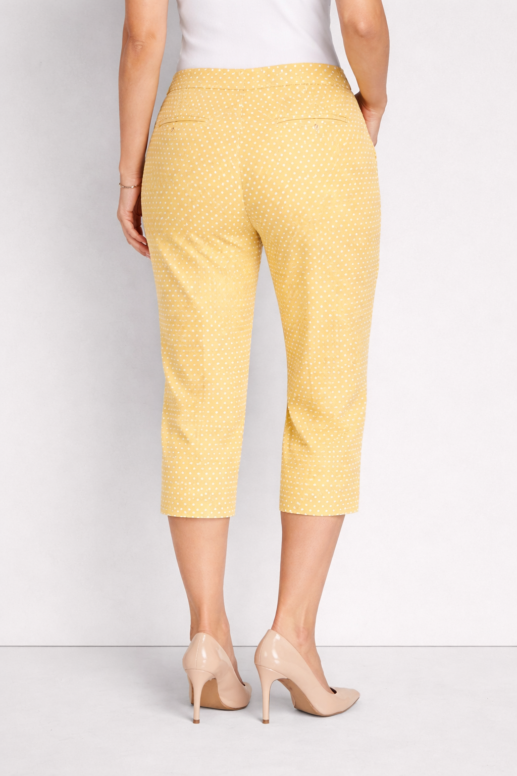 Women’s Yellow Polka Dot Capri Pants 3/4 Length Slim Fit Chic Casual
