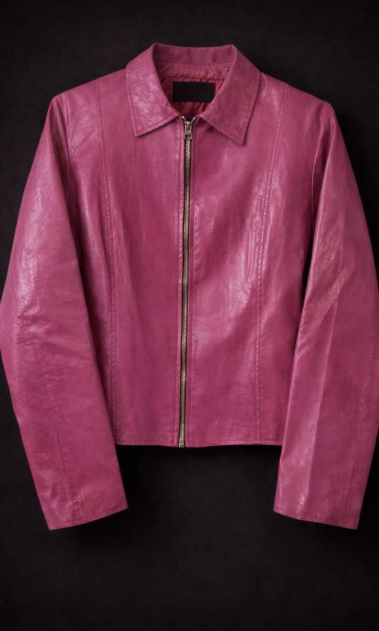 A bold Vero Moda leather jacket that instantly elevates any outfit.