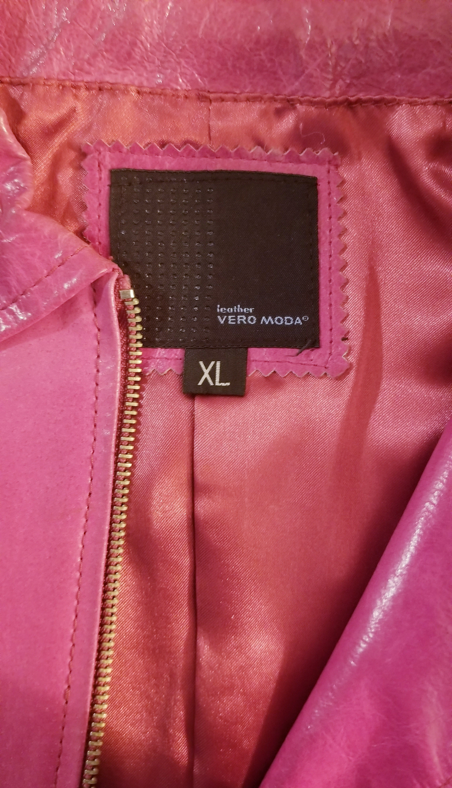Vero Moda Leather Jacket – Bold Style – Pre-Owned