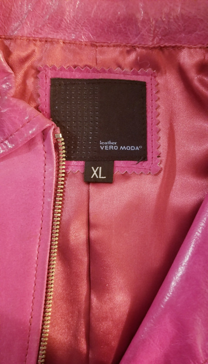 Vero Moda Leather Jacket – Bold Style – Pre-Owned